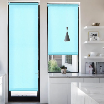 Рулонные шторы однотонные Лайт для балконной двери цвет бирюзовый Рулонные шторы однотонные Лайт для балконной двери цвет бирюзовый