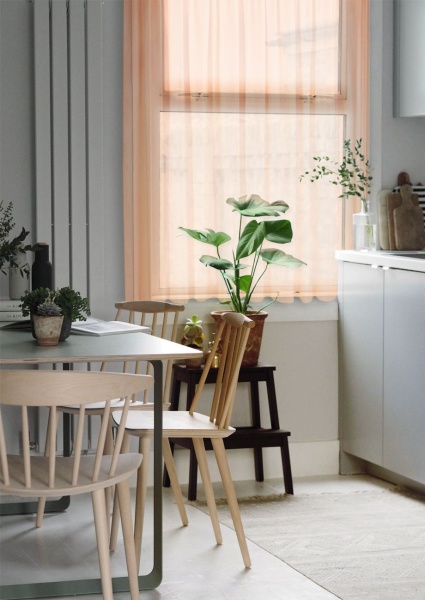 Тюль на тесьме "Миа" 140х150 оранжевый Тюль на тесьме "Миа" 140х150 оранжевый