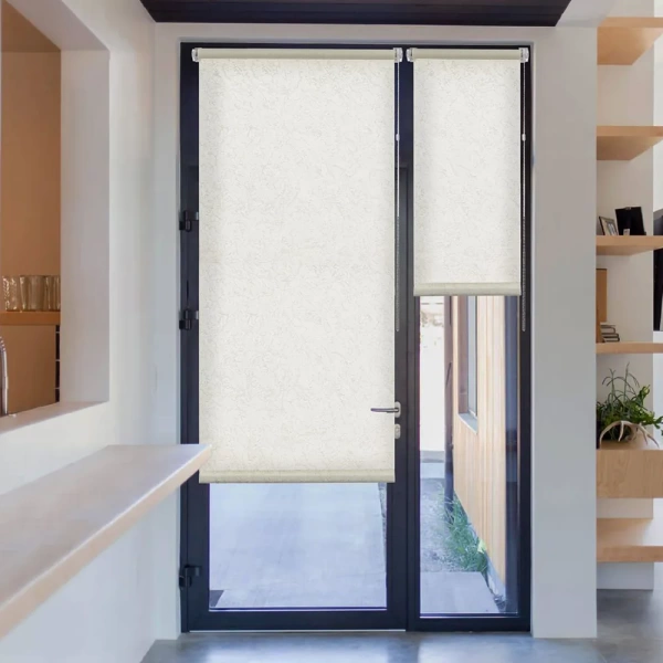 Рулонные шторы с принтом Шале для балконной двери цвет золотой Рулонные шторы с принтом Шале для балконной двери цвет золотой