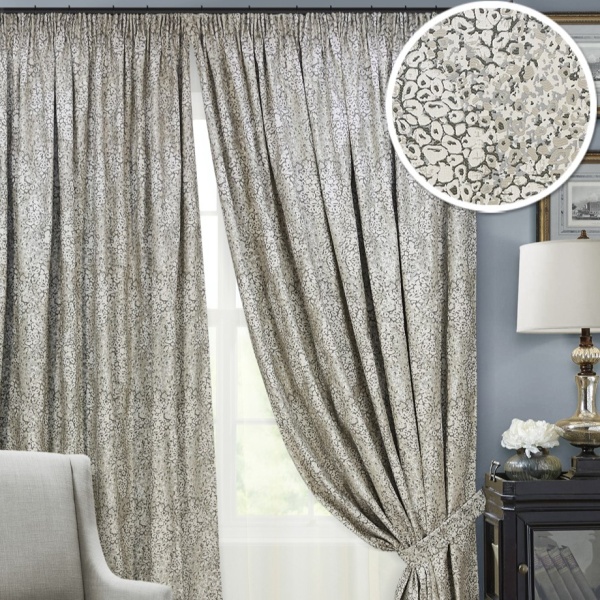 Комплект штор на тесьме "Stone" 2 шторы 200x270, тюль 450х270 серый Комплект штор на тесьме "Stone" 2 шторы 200x270, тюль 450х270 серый